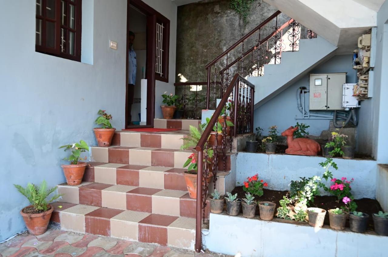 City Villa Retreat Кодайканал Экстерьер фото